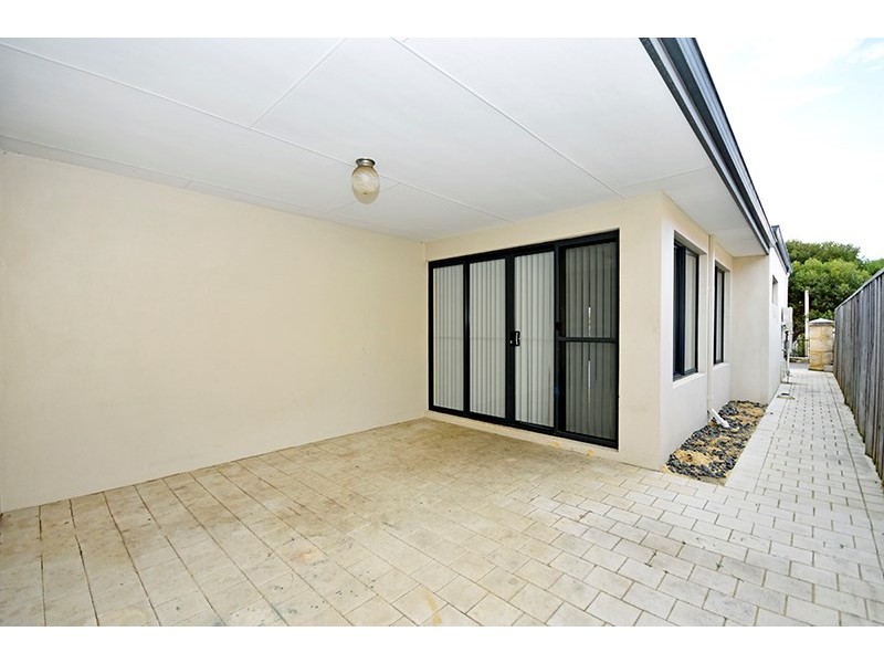 5 Sudley Lane, Ellenbrook WA 6069