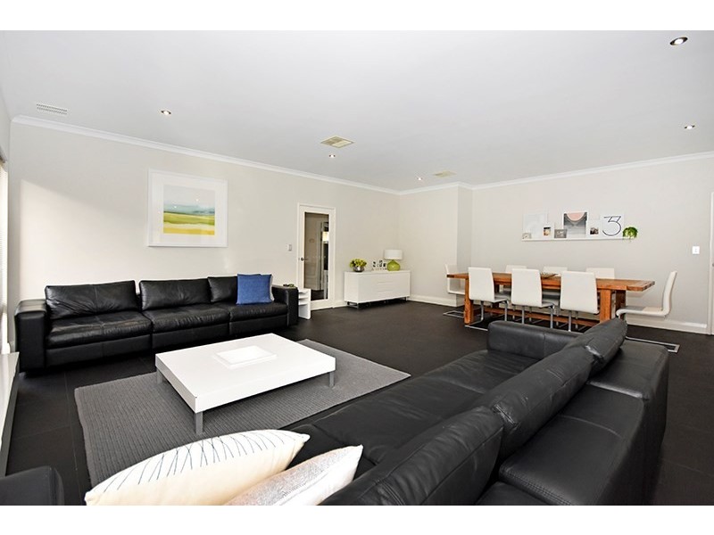 23 Bradburn Street, Aveley WA 6069