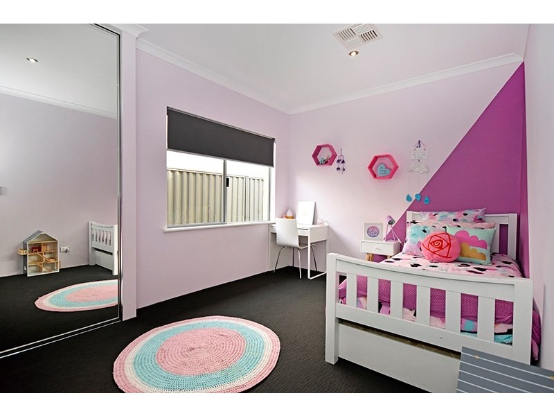 23 Bradburn Street, Aveley WA 6069