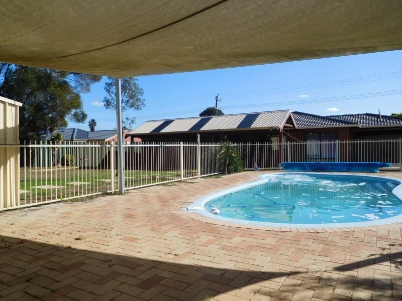 45 Marshall Road, High Wycombe WA 6057