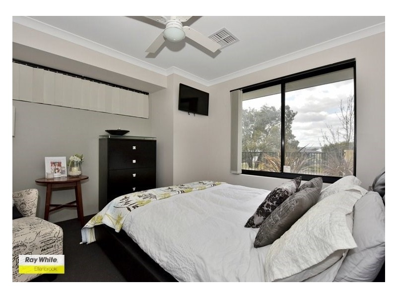 37 Duvall Parkway, Aveley WA 6069