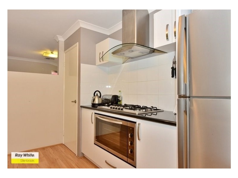 37 Duvall Parkway, Aveley WA 6069