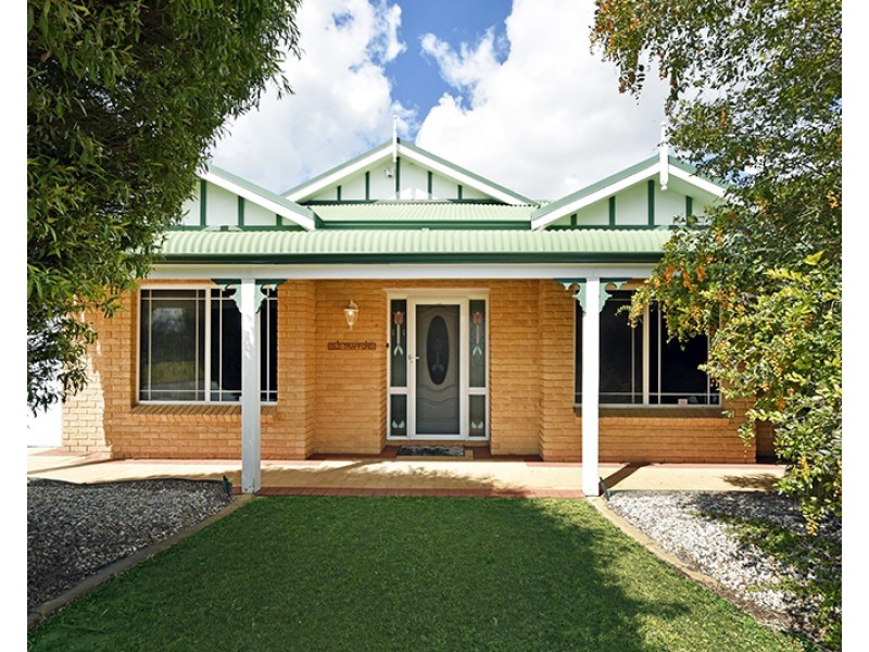 30 Snow Wood Avenue, Ellenbrook WA 6069