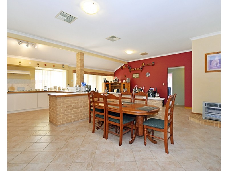 30 Snow Wood Avenue, Ellenbrook WA 6069