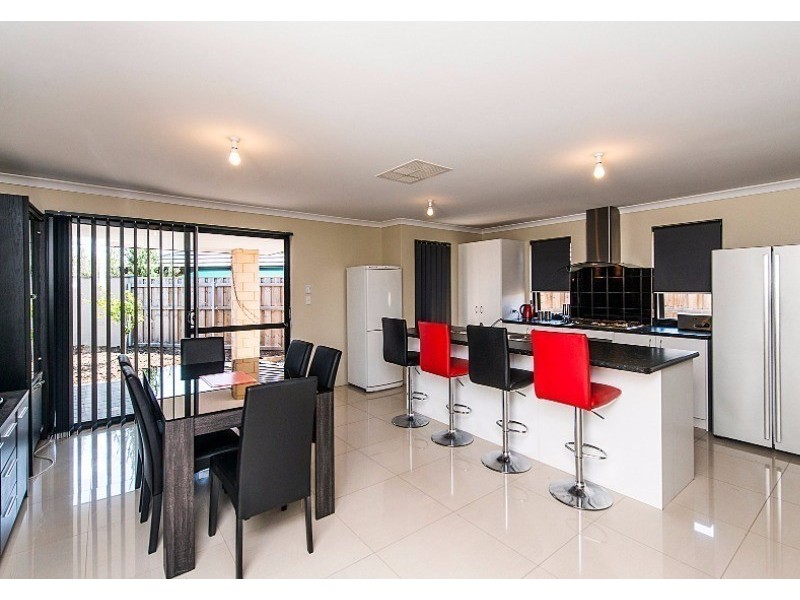 48 Coree Lane, Ellenbrook WA 6069