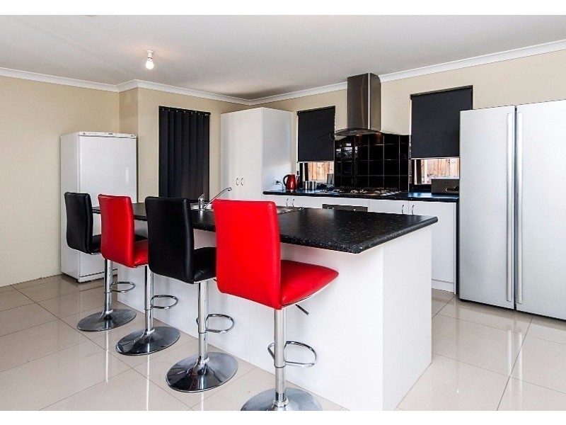 48 Coree Lane, Ellenbrook WA 6069