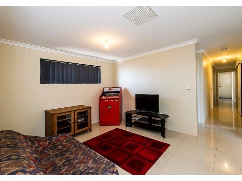 48 Coree Lane, Ellenbrook WA 6069