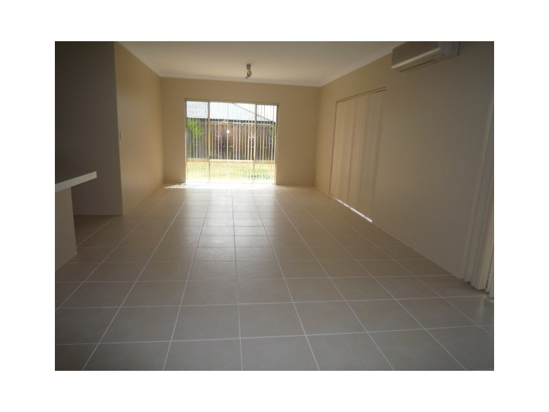 31 Tobermory Boulevard, Ellenbrook WA 6069