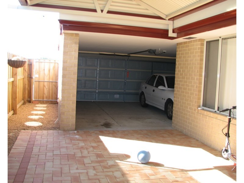 31 Tobermory Boulevard, Ellenbrook WA 6069