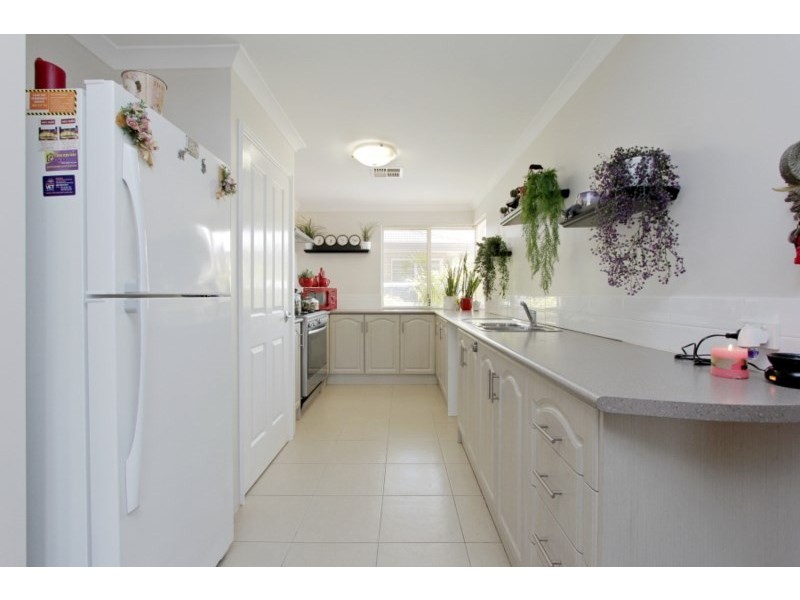 11 Anfield Crescent, Aveley WA 6069