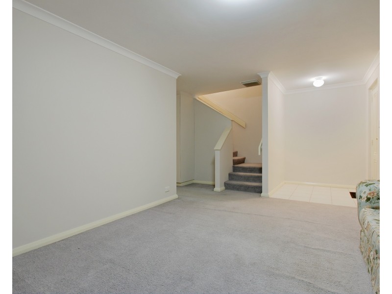 15 Watervista Close, The Vines WA 6069
