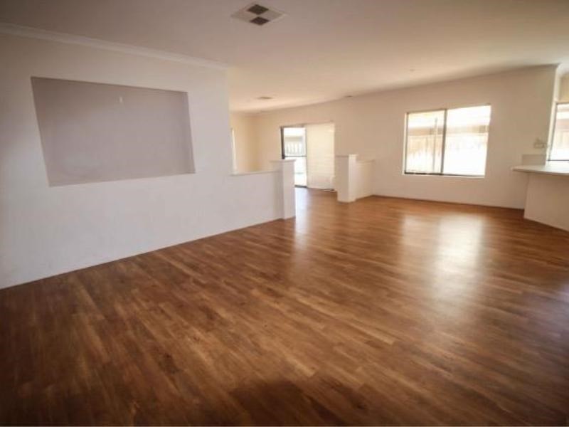 70 Fantail Crescent, Ellenbrook WA 6069