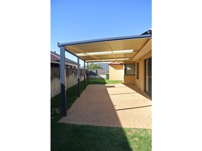 70 Fantail Crescent, Ellenbrook WA 6069