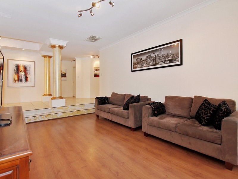 41 Tokara Avenue, Henley Brook WA 6055