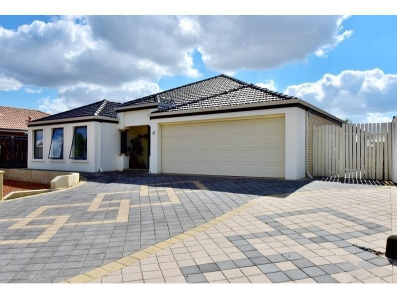 41 Tokara Avenue, Henley Brook WA 6055