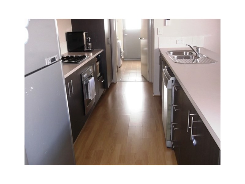 27 Parnham Avenue, Ellenbrook WA 6069