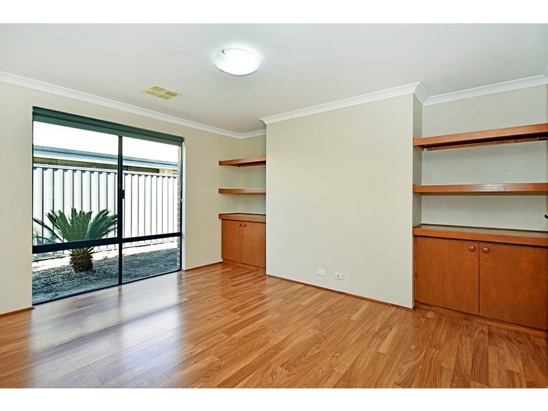 10 Satine Turn, Aveley WA 6069