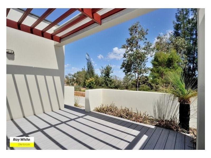 17 Liten Lane, Ellenbrook WA 6069