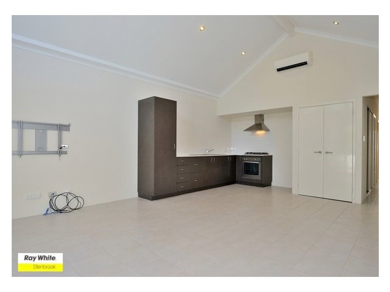 17 Liten Lane, Ellenbrook WA 6069