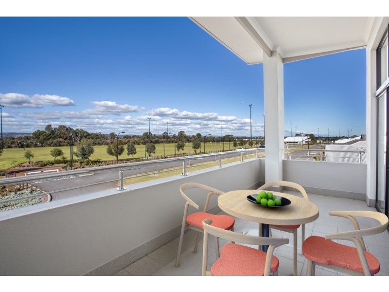 11/2 Maffina Parade, Ellenbrook WA 6069