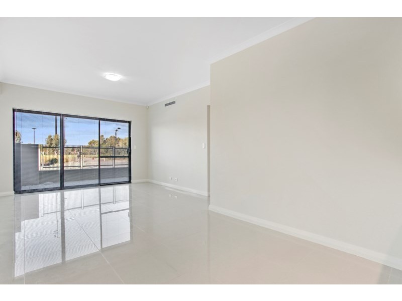 11/2 Maffina Parade, Ellenbrook WA 6069