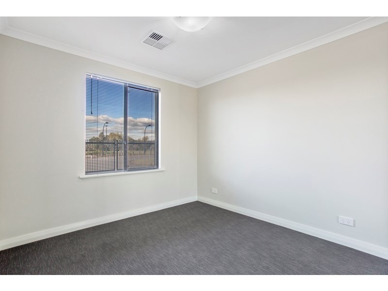 11/2 Maffina Parade, Ellenbrook WA 6069