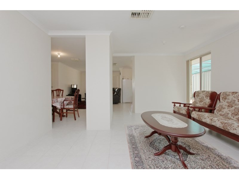 109 The Avenue, Alexander Heights WA 6064