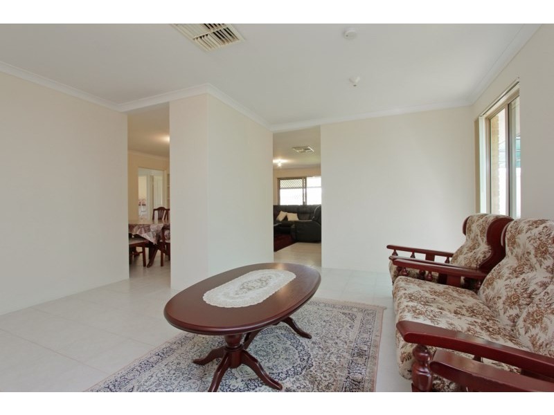 109 The Avenue, Alexander Heights WA 6064