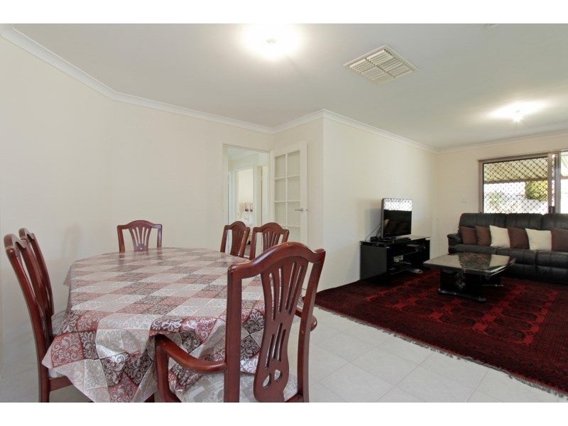 109 The Avenue, Alexander Heights WA 6064