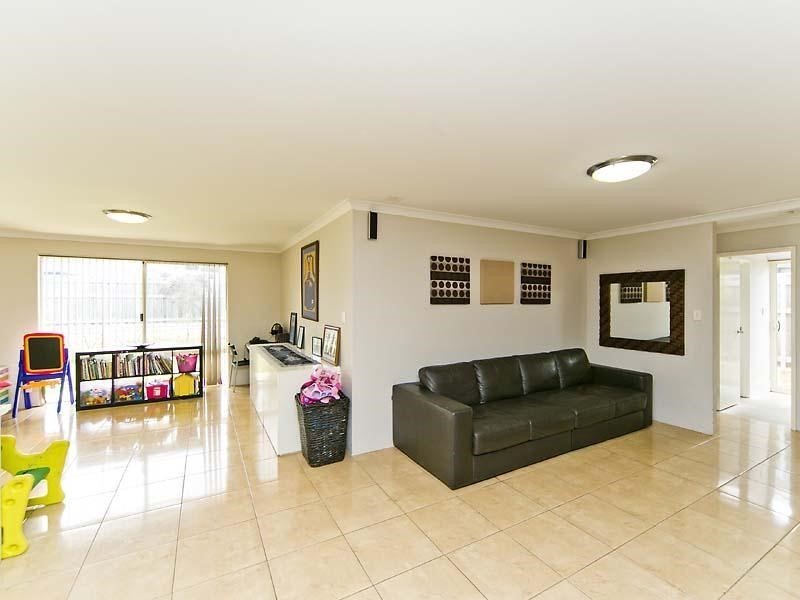 3 Granesse Drive, Ellenbrook WA 6069