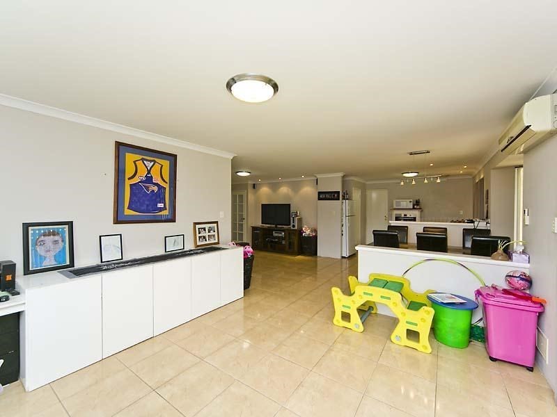 3 Granesse Drive, Ellenbrook WA 6069