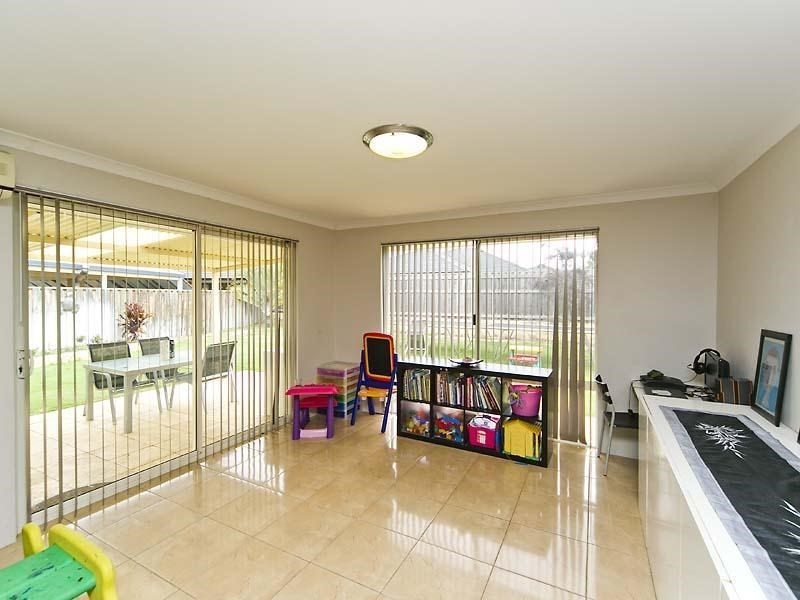 3 Granesse Drive, Ellenbrook WA 6069