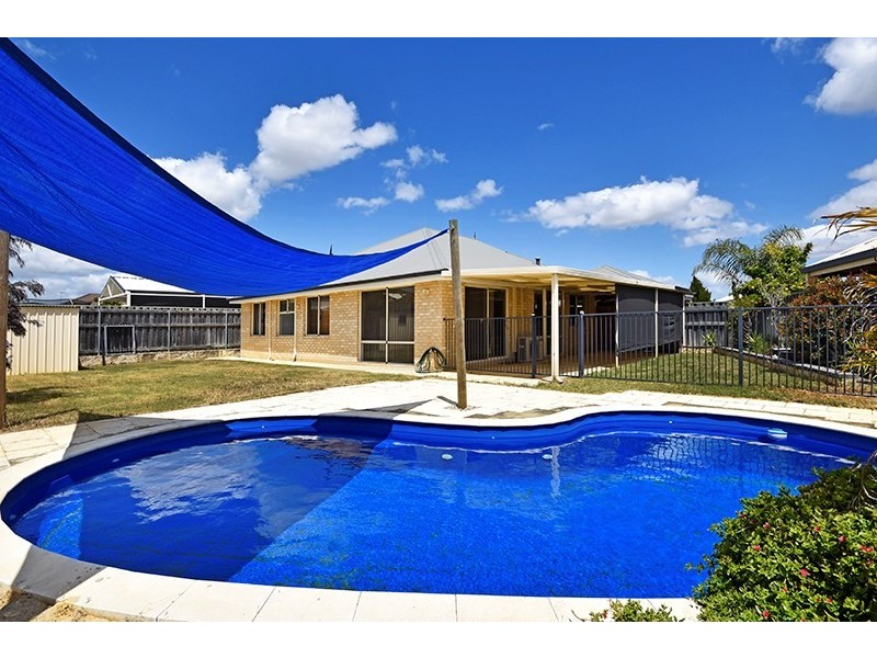 3 Granesse Drive, Ellenbrook WA 6069