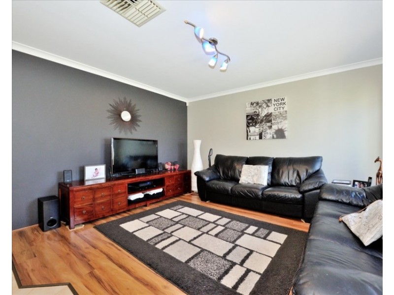 38 Valinco Avenue, Ellenbrook WA 6069