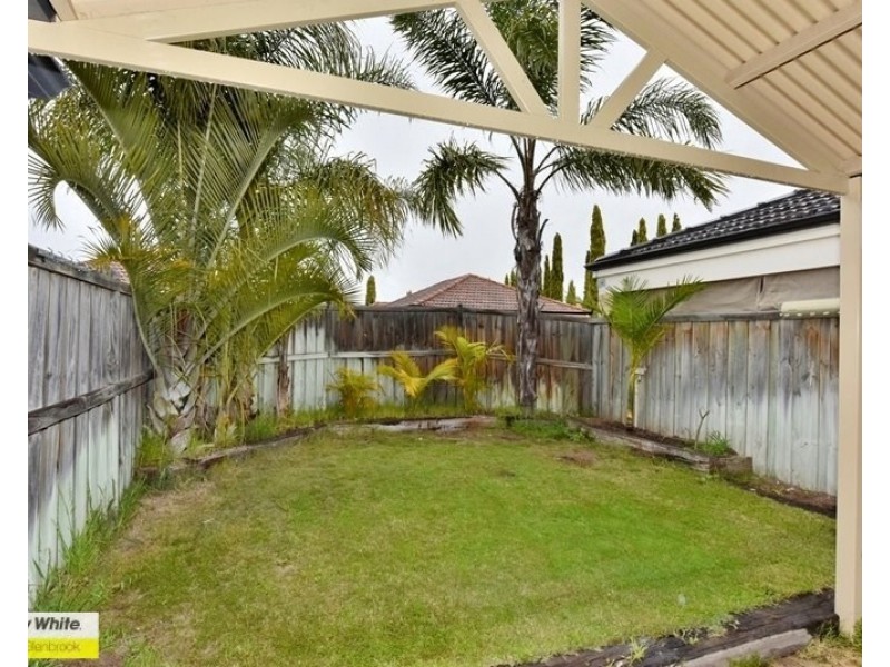 16 Portofino Turn, Ellenbrook WA 6069