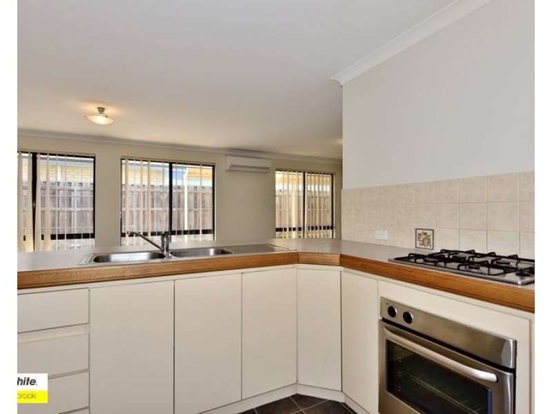 3 Rocklea Crescent, Ellenbrook WA 6069