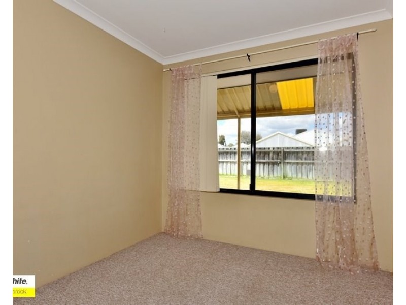 3 Rocklea Crescent, Ellenbrook WA 6069