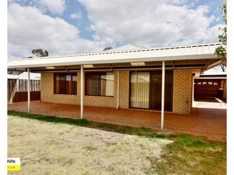 3 Rocklea Crescent, Ellenbrook WA 6069