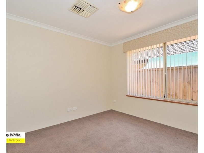 8 Tarkine Lane, Ellenbrook WA 6069