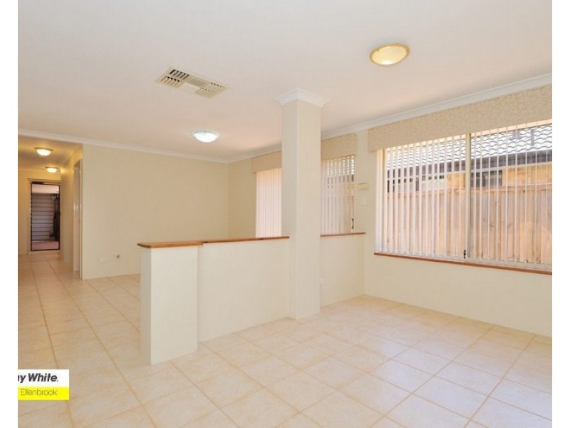 8 Tarkine Lane, Ellenbrook WA 6069