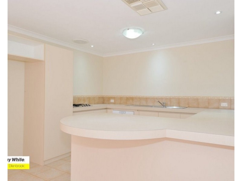 8 Tarkine Lane, Ellenbrook WA 6069