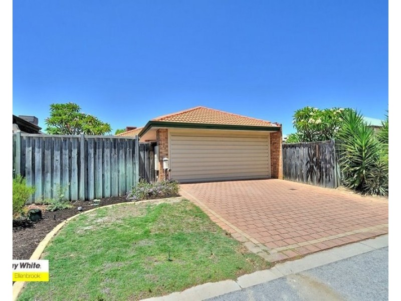 8 Tarkine Lane, Ellenbrook WA 6069