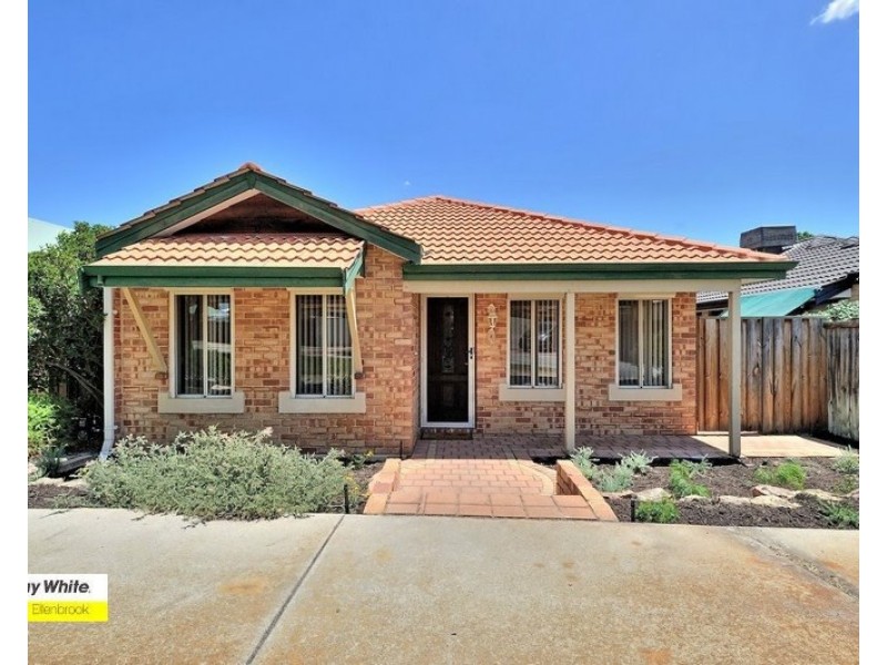 8 Tarkine Lane, Ellenbrook WA 6069