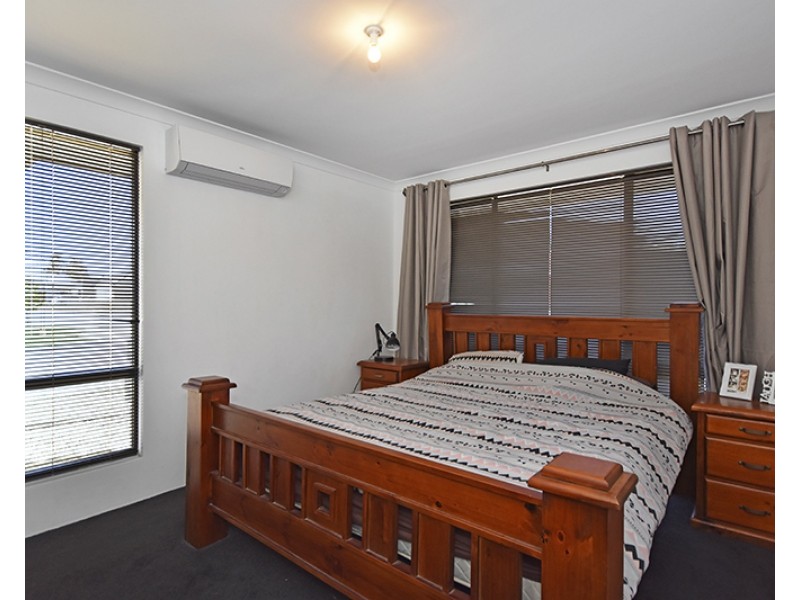 32 Semerwater Crescent, Aveley WA 6069