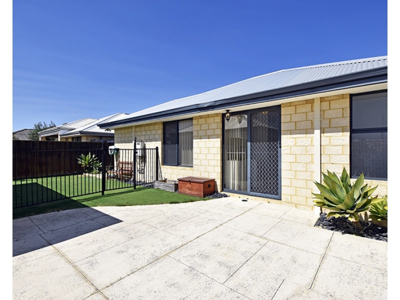 34 Cardowan Drive, Ellenbrook WA 6069