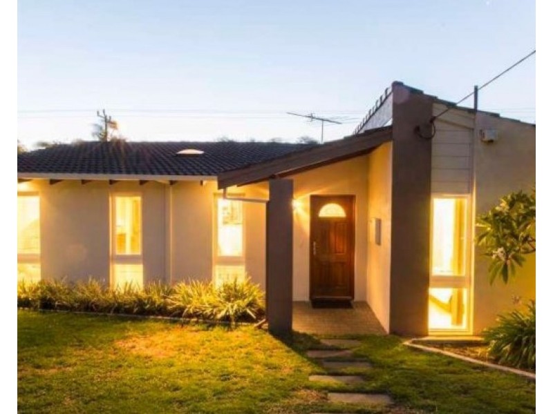 24 Myaree Way, Duncraig WA 6023