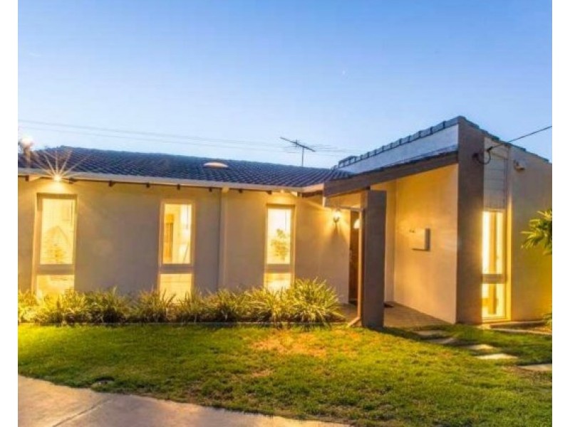 24 Myaree Way, Duncraig WA 6023