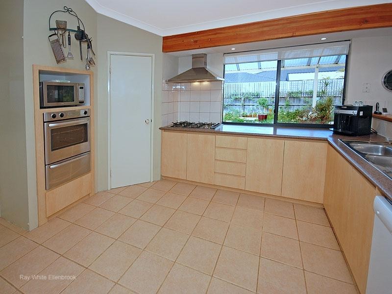 7 Lacebark Court, Ellenbrook WA 6069