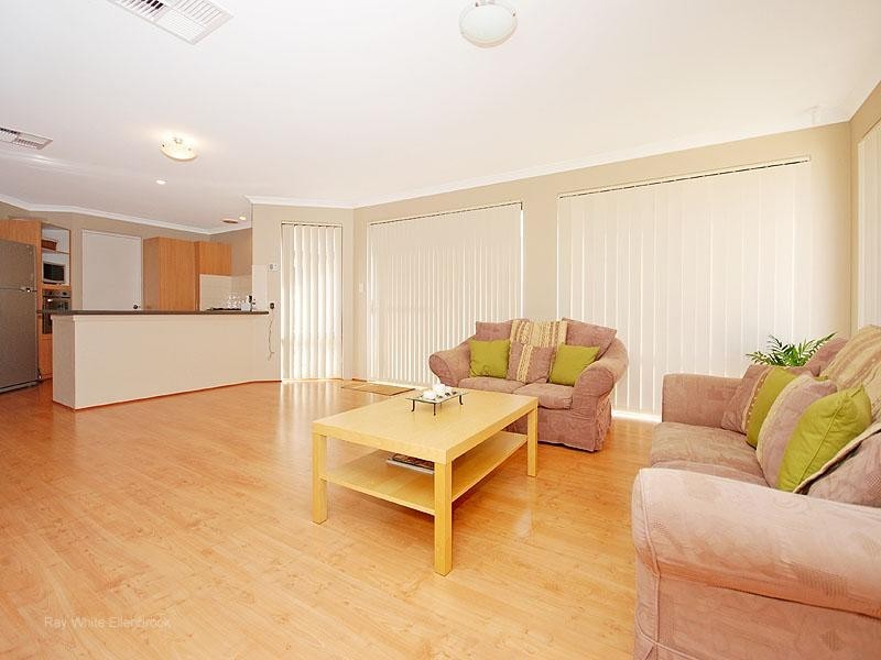 26 Oakhill Heights, Ellenbrook WA 6069