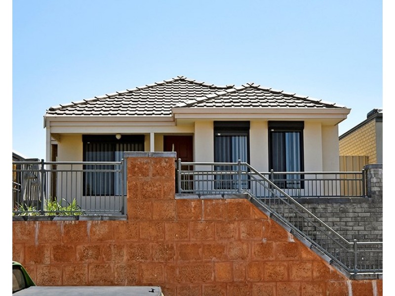 32 Brixton Crescent, Ellenbrook WA 6069
